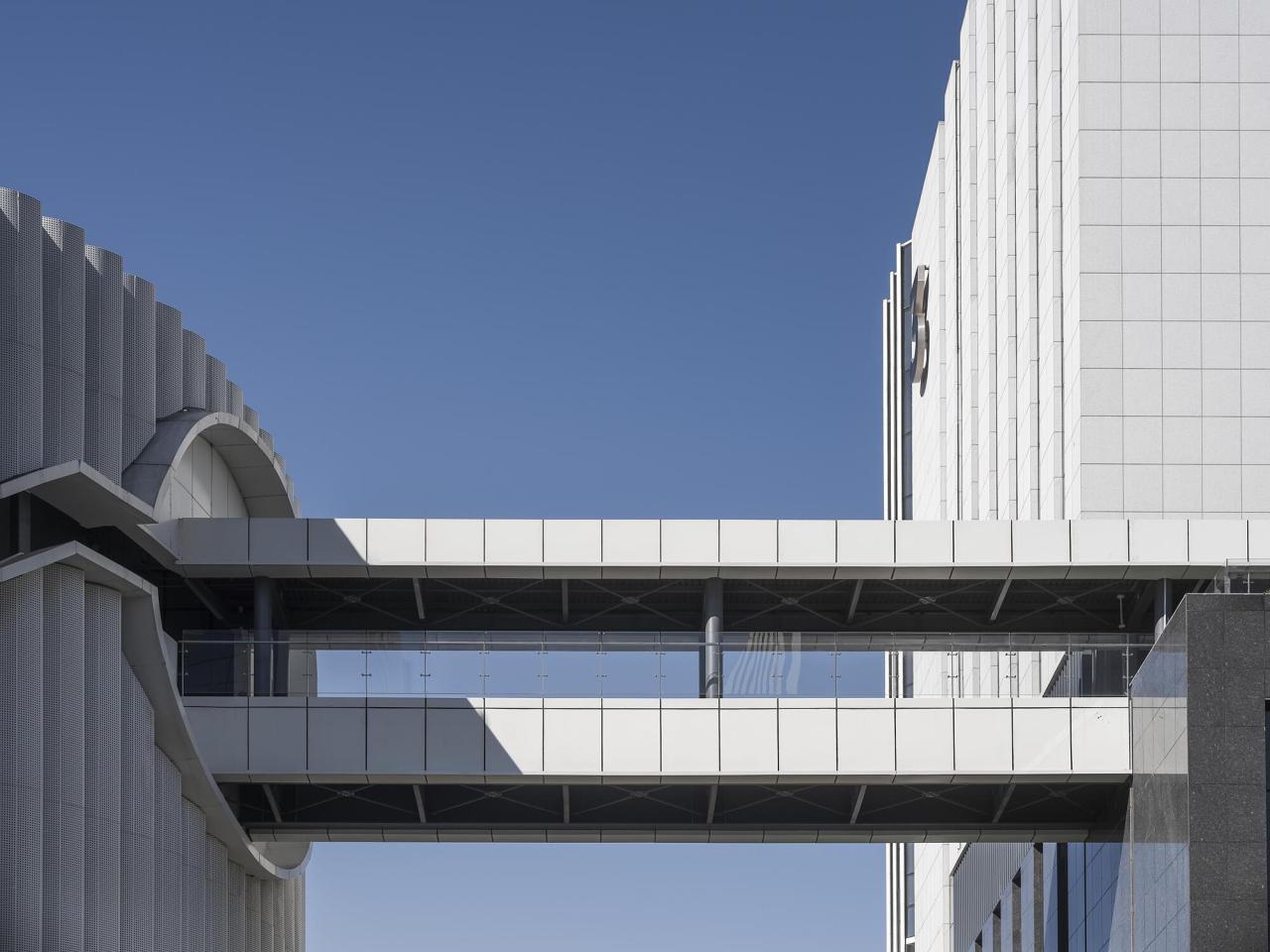BIM建筑|北京亦庄细胞治疗研发中试基地 / 北京市工业设计研究院 BIM建筑|北京亦庄细胞治疗研发中试基地 / 北京市工业设计研究院