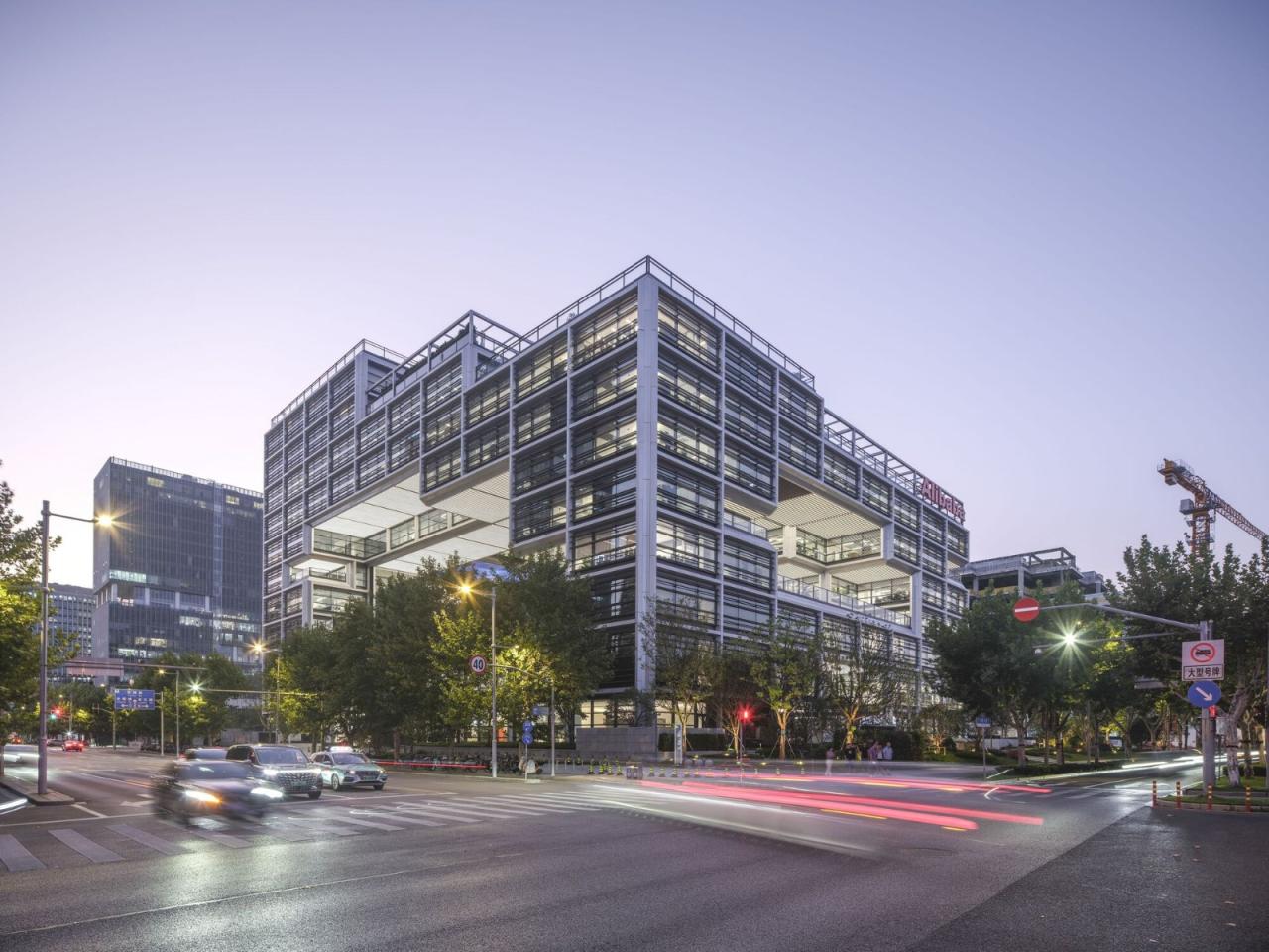 BIM建筑|阿里巴巴上海园区 / Foster + Partners BIM建筑|阿里巴巴上海园区 / Foster + Partners