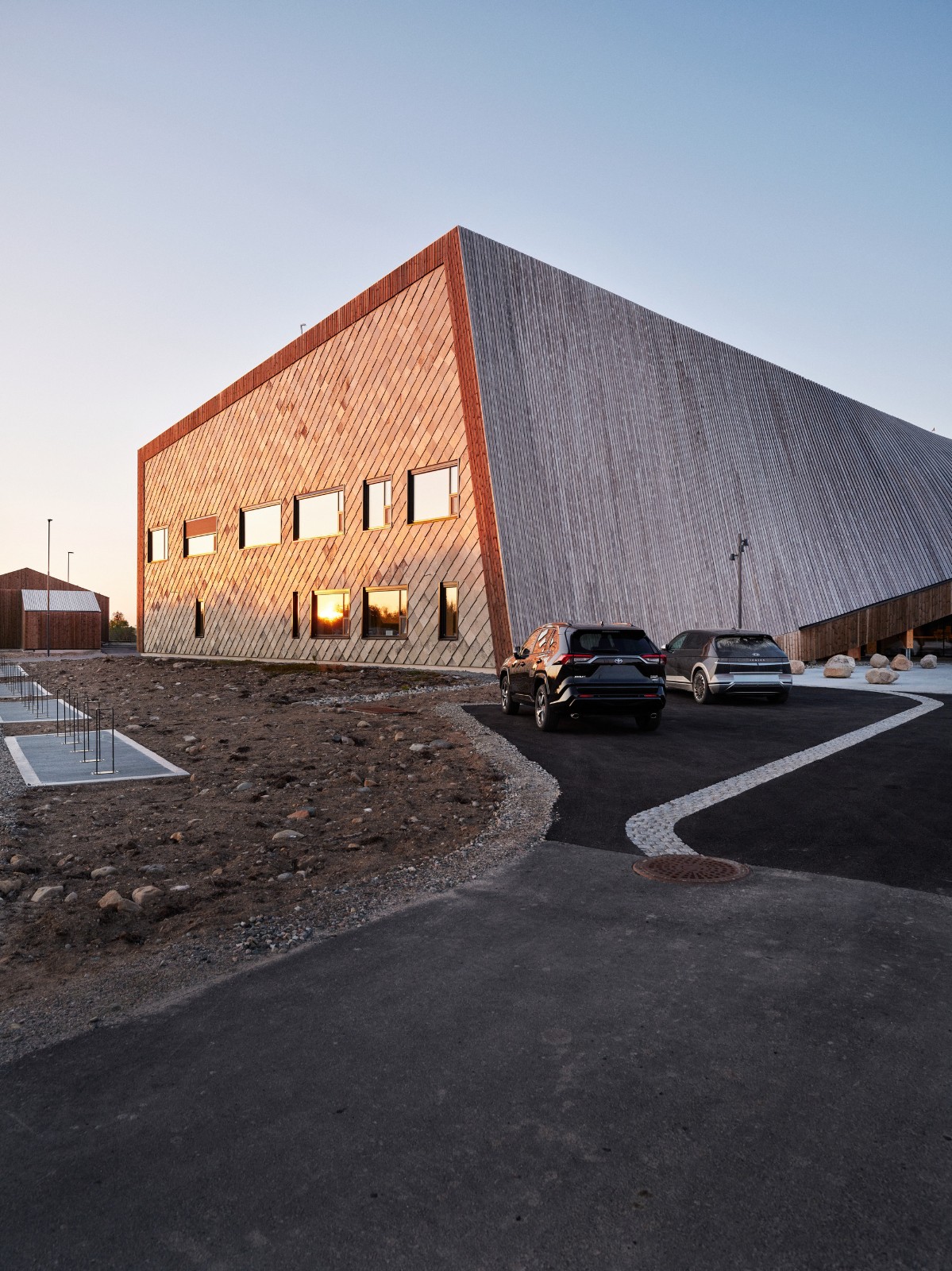 BIM建筑|Čoarvemátta 文化与教育中心 / Snøhetta + 70°N arkitektur + Joar Nango BIM建筑|Čoarvemátta 文化与教育中心 / Snøhetta + 70°N arkitektur + Joar Nango