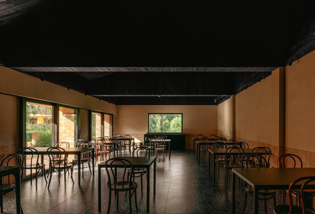BIM建筑|ARVO 16:30酒店: 接住光影草木的城堡 / 大料建筑 BIM建筑|ARVO 16:30酒店: 接住光影草木的城堡 / 大料建筑