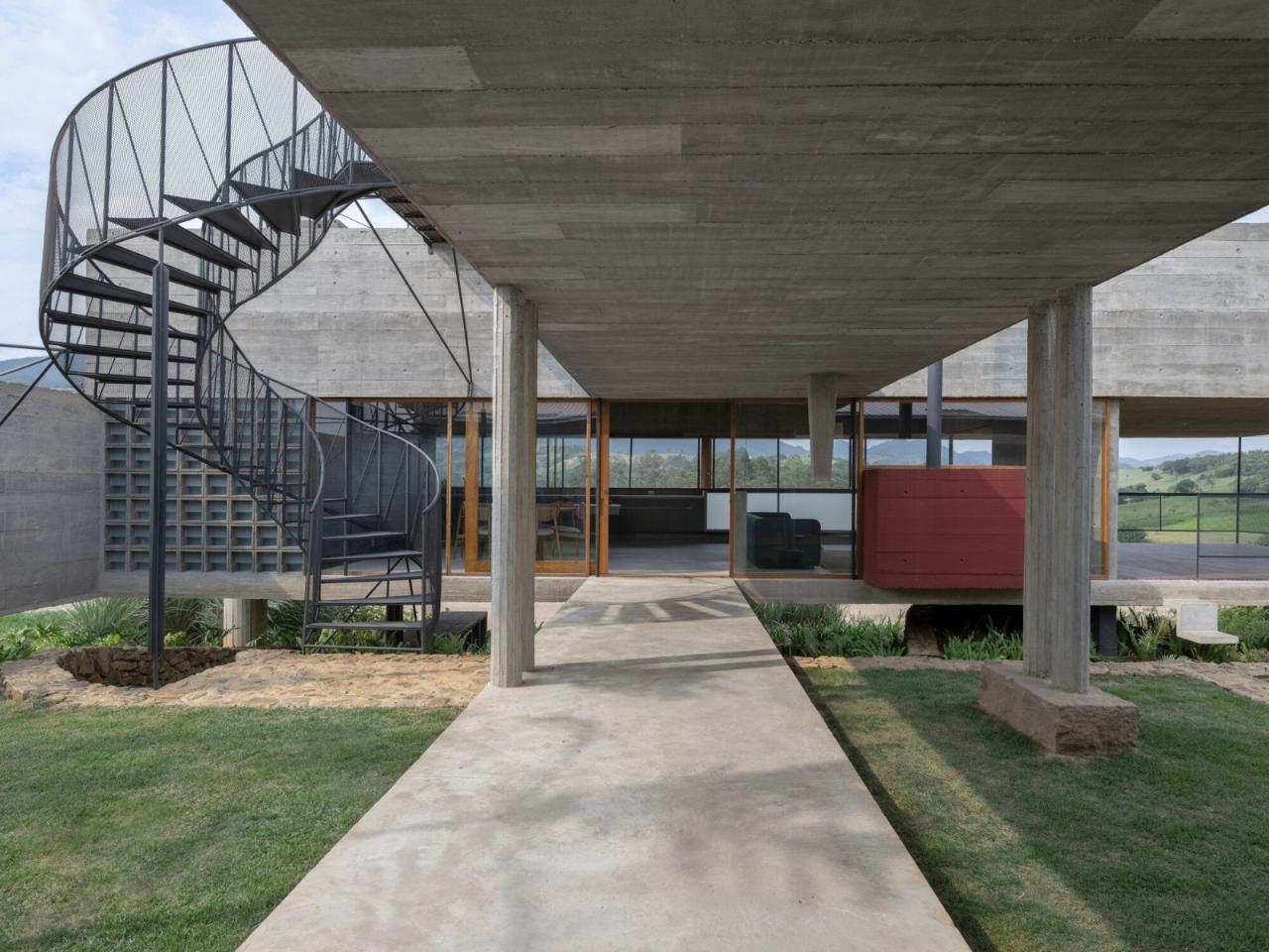 BIM建筑|若阿诺波利斯小屋 / Vão BIM建筑|若阿诺波利斯小屋 / Vão