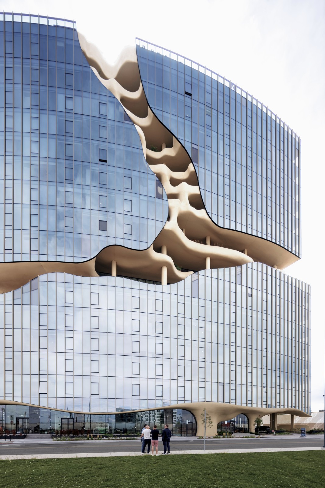 BIM建筑|“垂直峡谷”: 美国丹佛住宅建成 / MAD BIM建筑|“垂直峡谷”: 美国丹佛住宅建成 / MAD