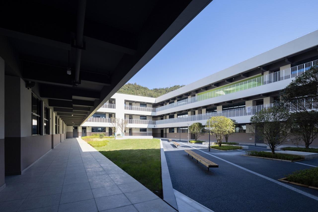 BIM建筑|南山五福堂高级中学 / 小写建筑 BIM建筑|南山五福堂高级中学 / 小写建筑