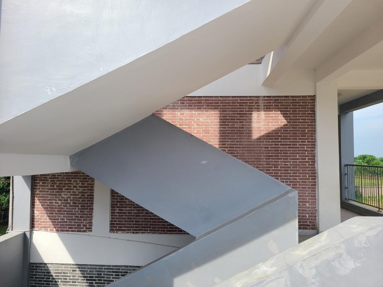 BIM建筑|沿江乡村学校 / DOMAT BIM建筑|沿江乡村学校 / DOMAT