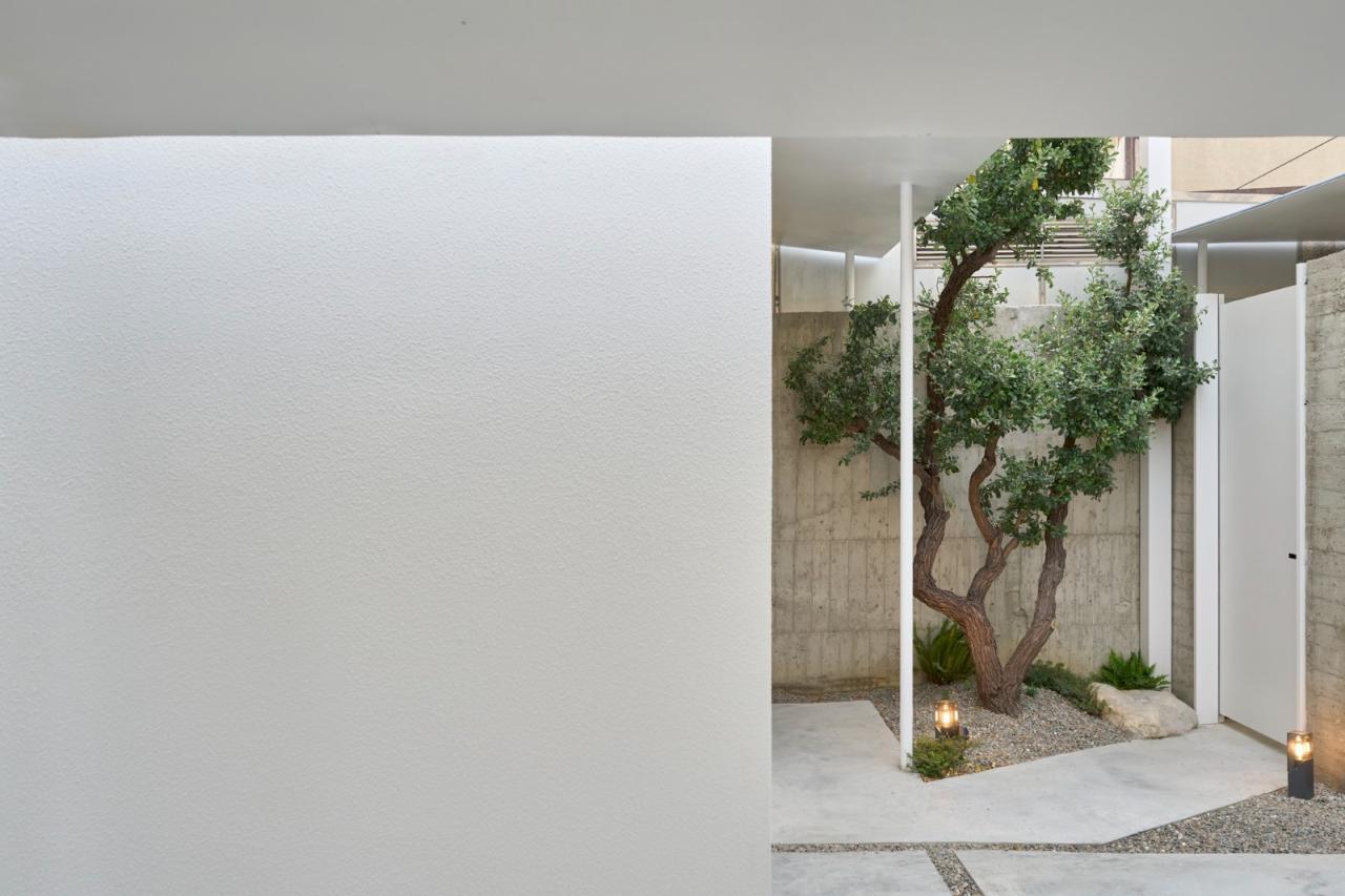 BIM建筑|山谷之家 / Soar Design Studio + Ray Architects BIM建筑|山谷之家 / Soar Design Studio + Ray Architects