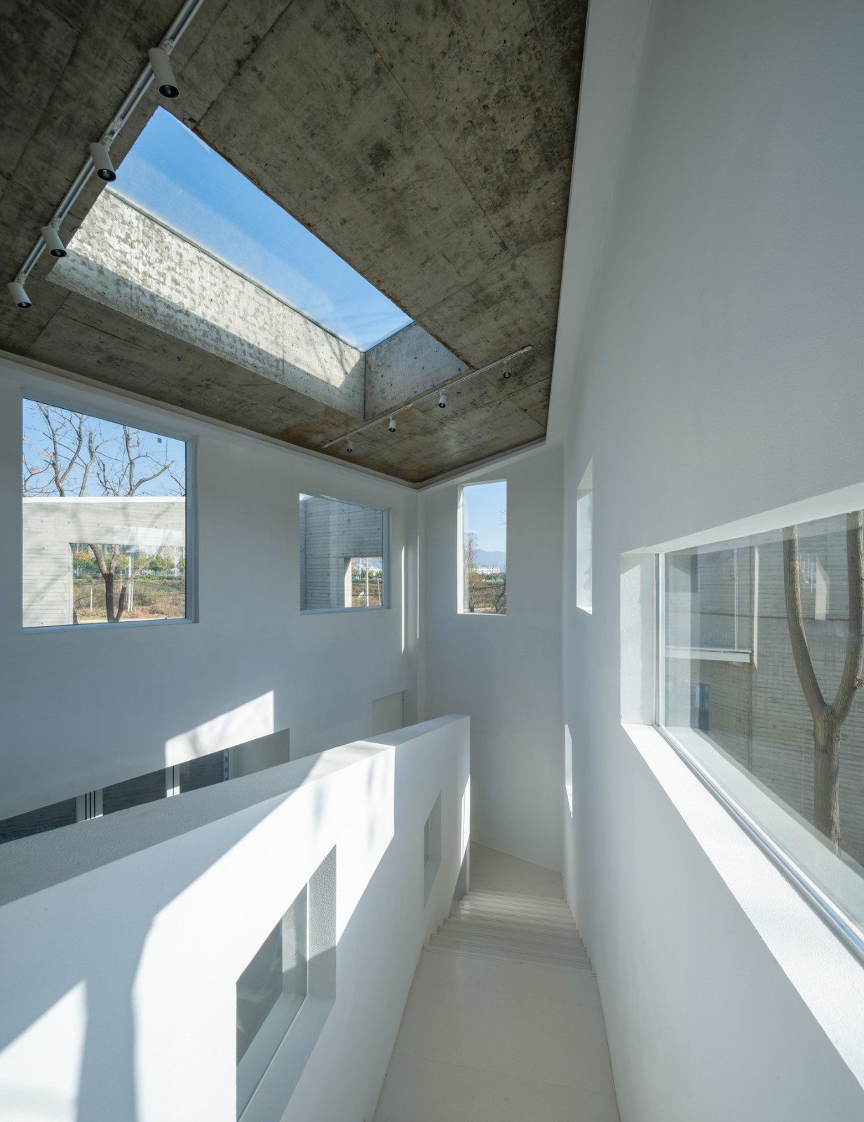 BIM建筑|柿柿如意•南野际民宿 / UAO 瑞拓设计 BIM建筑|柿柿如意•南野际民宿 / UAO 瑞拓设计