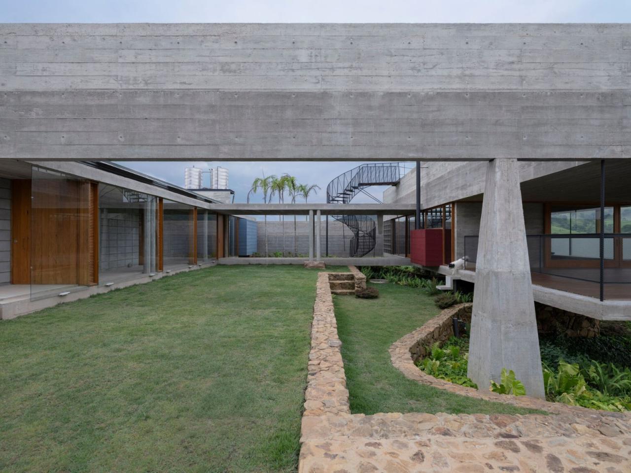BIM建筑|若阿诺波利斯小屋 / Vão BIM建筑|若阿诺波利斯小屋 / Vão