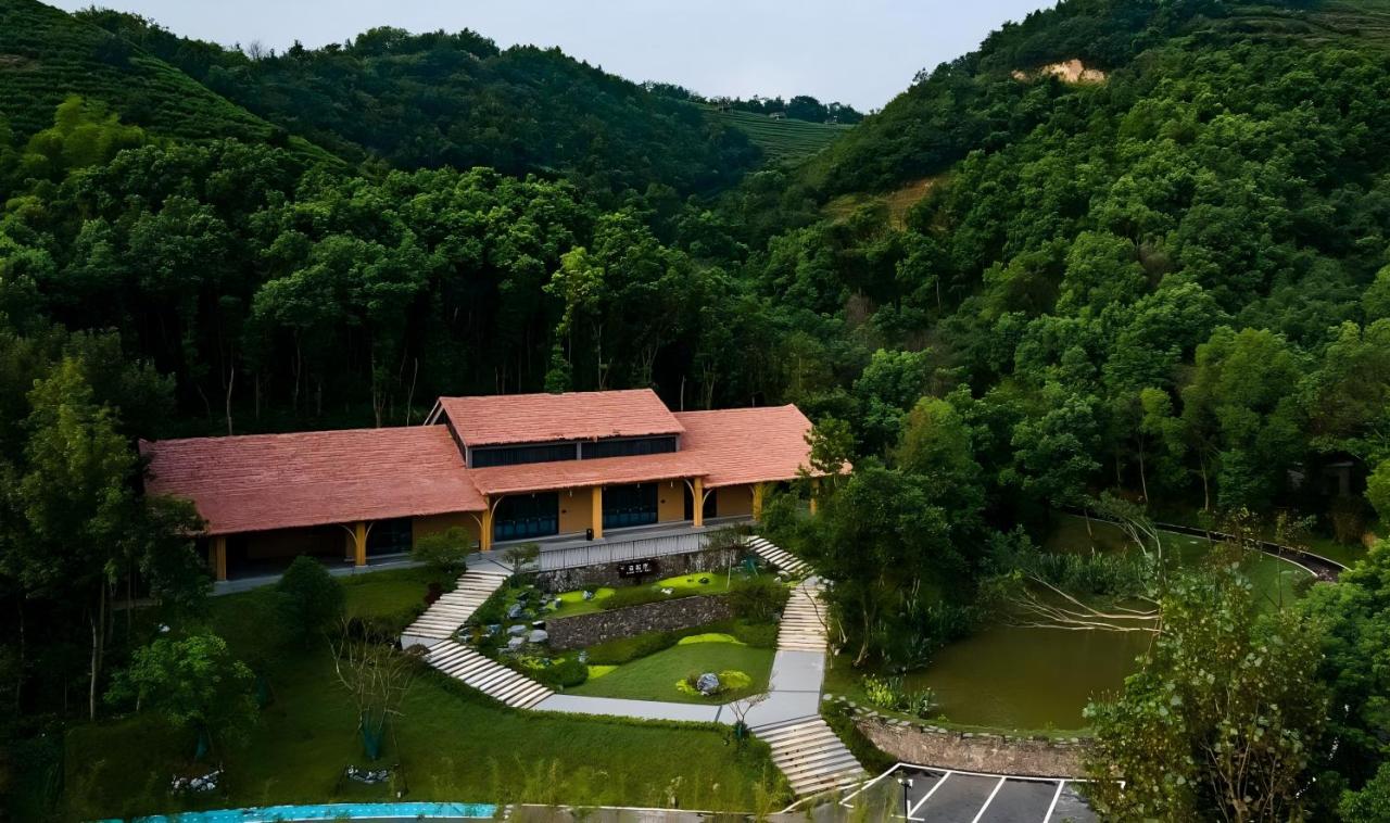 BIM建筑|枕山栖谷,虎凹慢时光:庐江县柯坦镇虎凹欢乐茶谷 / 中铁合肥建筑市政工程设计研究院有限公司 BIM建筑|枕山栖谷,虎凹慢时光:庐江县柯坦镇虎凹欢乐茶谷 / 中铁合肥建筑市政工程设计研究院有限公司