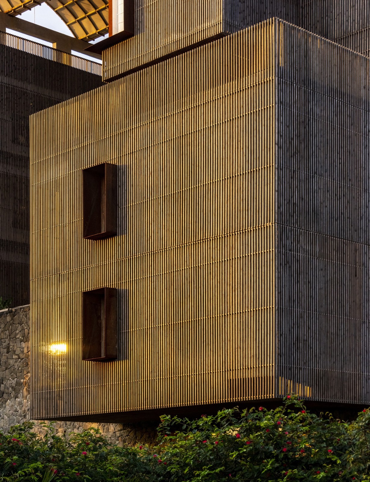 BIM建筑|雷迪森度假酒店及水疗中心 / Malik Architecture BIM建筑|雷迪森度假酒店及水疗中心 / Malik Architecture