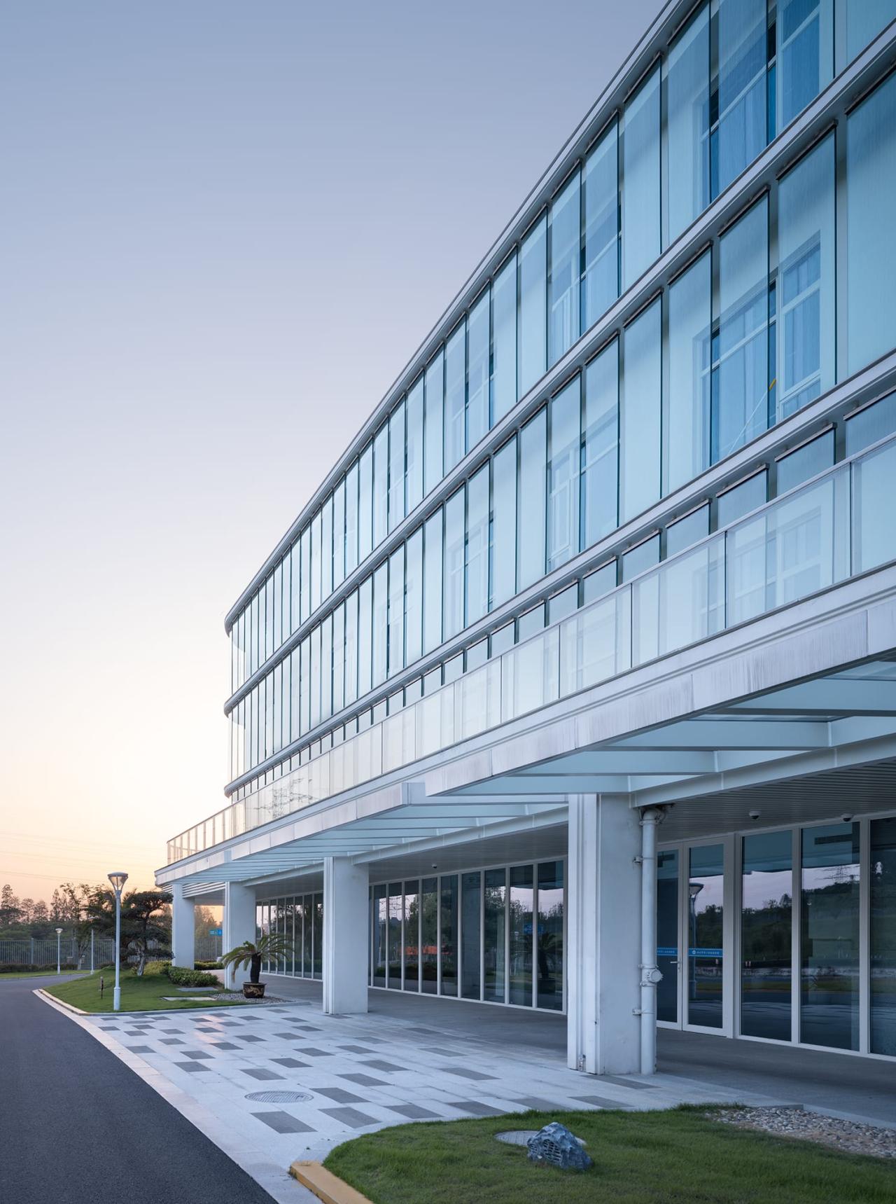 BIM建筑|山水疗愈,身心宜居:杭州市第一社会福利院 / 浙江大学建筑设计研究院 BIM建筑|山水疗愈,身心宜居:杭州市第一社会福利院 / 浙江大学建筑设计研究院