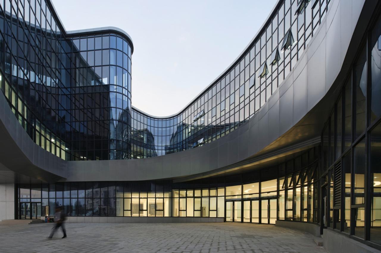 BIM建筑|重庆电力高等专科学校图书馆 / 天津大学设计总院·顾志宏工作室 BIM建筑|重庆电力高等专科学校图书馆 / 天津大学设计总院·顾志宏工作室