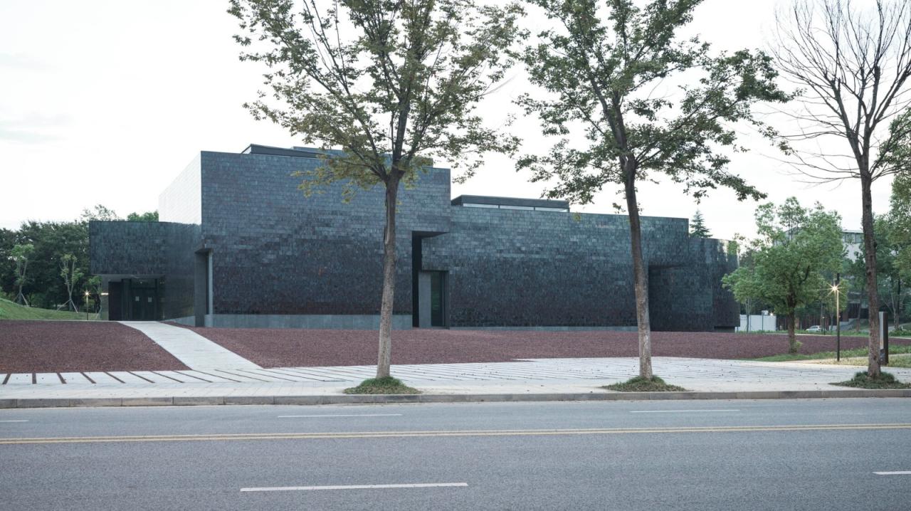 BIM建筑|“釉”织新旧,黄龙山·紫砂矿源展示馆 / 东南大学建筑学院+旭可建筑 BIM建筑|“釉”织新旧,黄龙山·紫砂矿源展示馆 / 东南大学建筑学院+旭可建筑