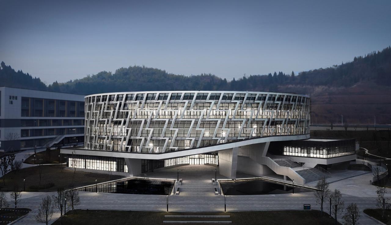 BIM建筑|重庆电力高等专科学校图书馆 / 天津大学设计总院·顾志宏工作室 BIM建筑|重庆电力高等专科学校图书馆 / 天津大学设计总院·顾志宏工作室