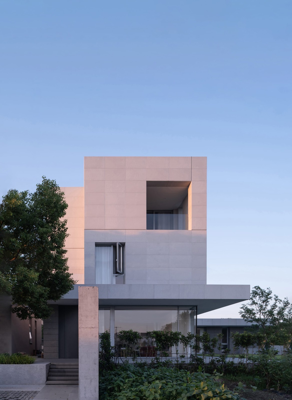 BIM建筑|濬蒙-有光的私宅 上海 / 陆启水建筑师事务所 BIM建筑|濬蒙-有光的私宅 上海 / 陆启水建筑师事务所