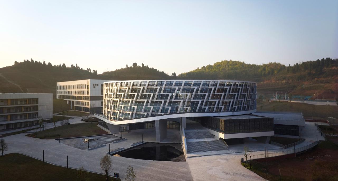 BIM建筑|重庆电力高等专科学校图书馆 / 天津大学设计总院·顾志宏工作室 BIM建筑|重庆电力高等专科学校图书馆 / 天津大学设计总院·顾志宏工作室