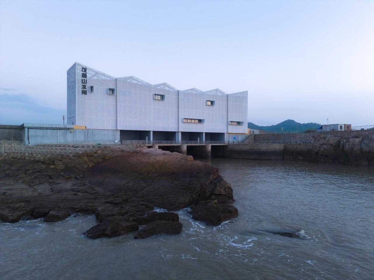 BIM建筑|山海之界”- 象山饭桶营地山水闸改造 / MARS星球建筑 BIM建筑|山海之界”- 象山饭桶营地山水闸改造 / MARS星球建筑