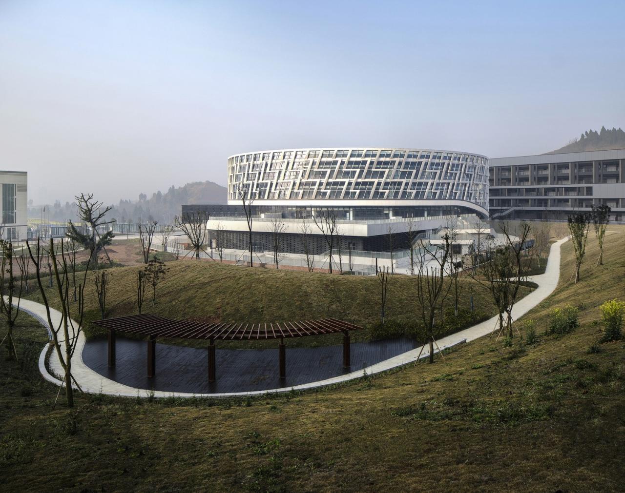 BIM建筑|重庆电力高等专科学校图书馆 / 天津大学设计总院·顾志宏工作室 BIM建筑|重庆电力高等专科学校图书馆 / 天津大学设计总院·顾志宏工作室