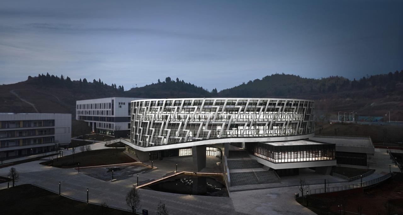 BIM建筑|重庆电力高等专科学校图书馆 / 天津大学设计总院·顾志宏工作室 BIM建筑|重庆电力高等专科学校图书馆 / 天津大学设计总院·顾志宏工作室