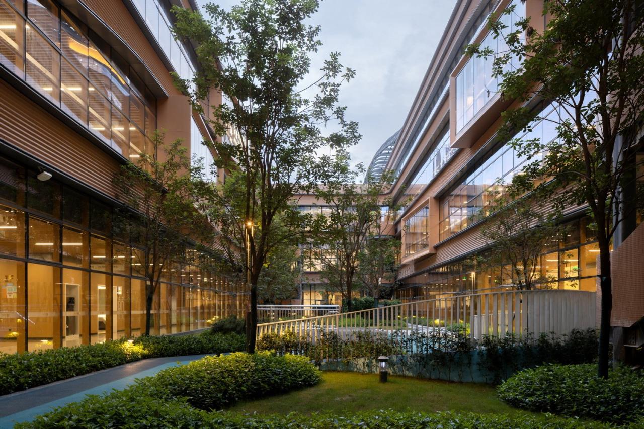 BIM建筑|美的·和祐医院-投资百亿的全球最美花园式医院 / 英国杰典国际建筑 BIM建筑|美的·和祐医院-投资百亿的全球最美花园式医院 / 英国杰典国际建筑