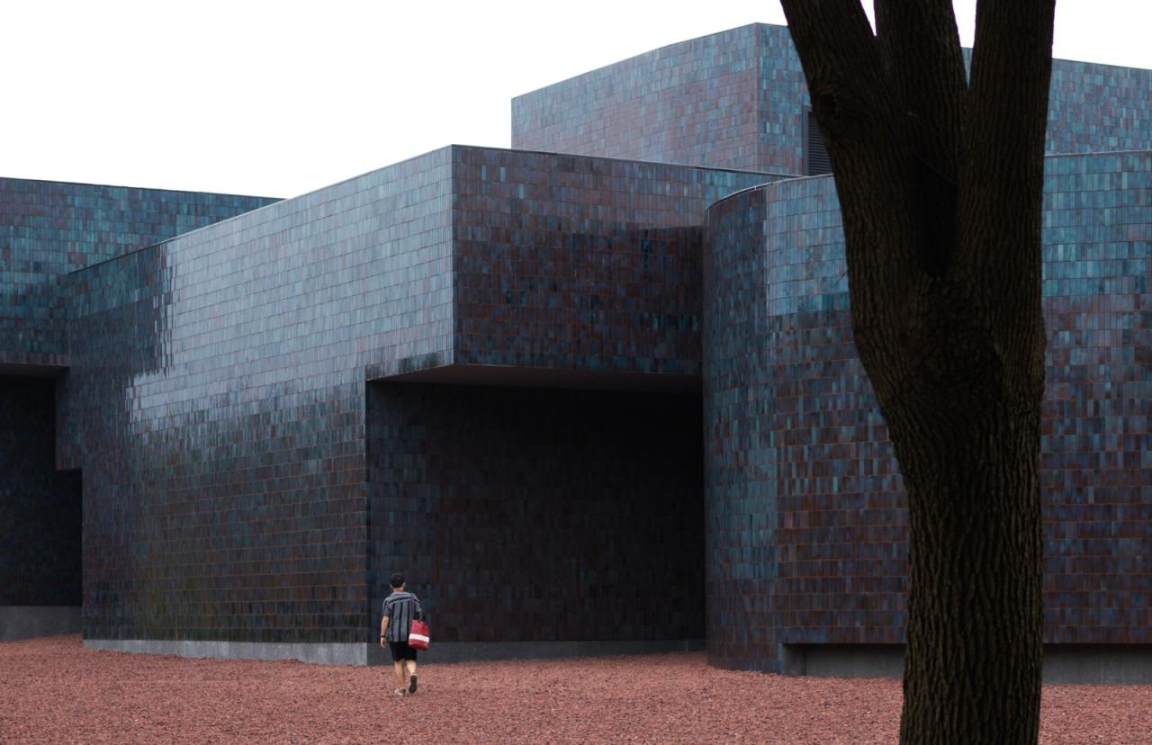 BIM建筑|“釉”织新旧,黄龙山·紫砂矿源展示馆 / 东南大学建筑学院+旭可建筑 BIM建筑|“釉”织新旧,黄龙山·紫砂矿源展示馆 / 东南大学建筑学院+旭可建筑