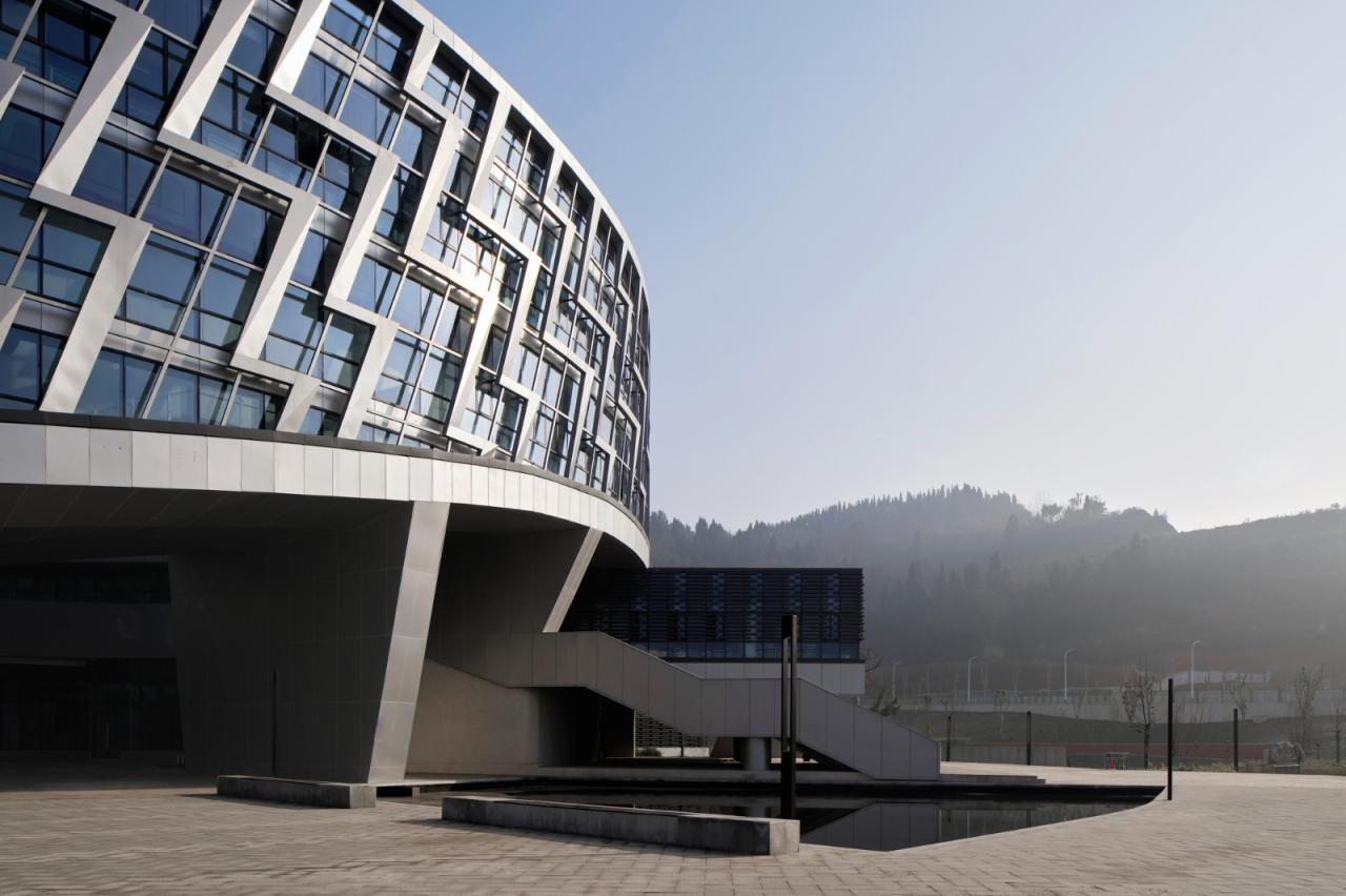 BIM建筑|重庆电力高等专科学校图书馆 / 天津大学设计总院·顾志宏工作室 BIM建筑|重庆电力高等专科学校图书馆 / 天津大学设计总院·顾志宏工作室