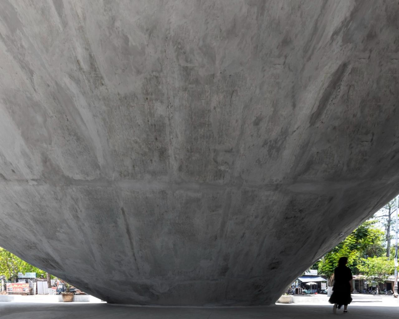 BIM建筑|朔特拉艺术展览中心 / Ho Khue Architects BIM建筑|朔特拉艺术展览中心 / Ho Khue Architects