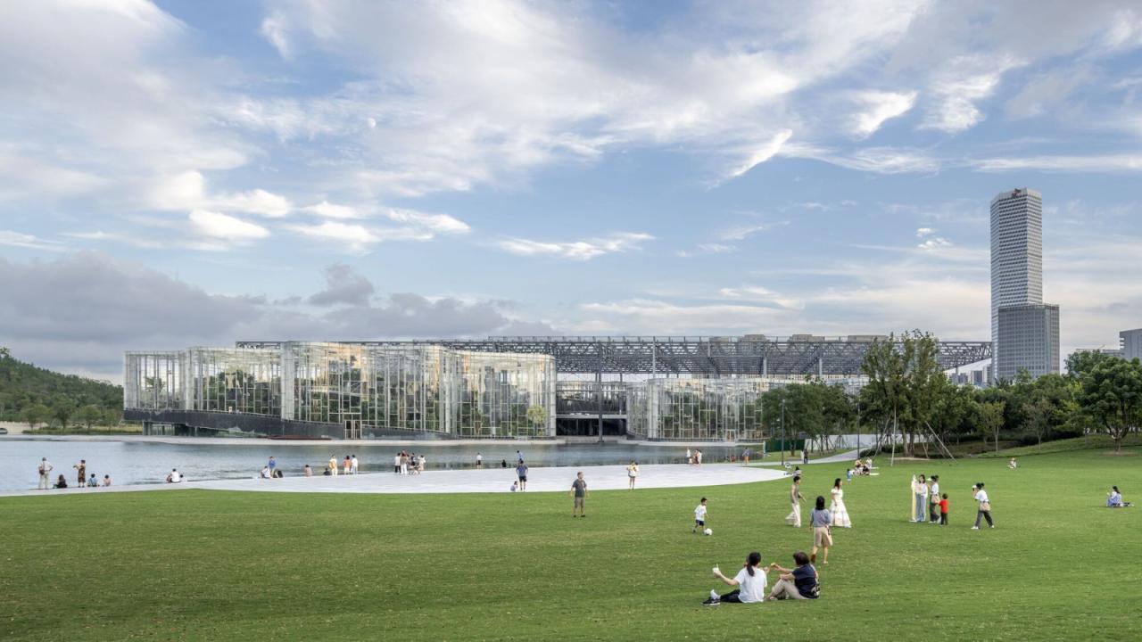 BIM建筑|上海版“疯狂植物园”,亚洲最大温室花园 / Delugan Meissl Associated Architects BIM建筑|上海版“疯狂植物园”,亚洲最大温室花园 / Delugan Meissl Associated Architects