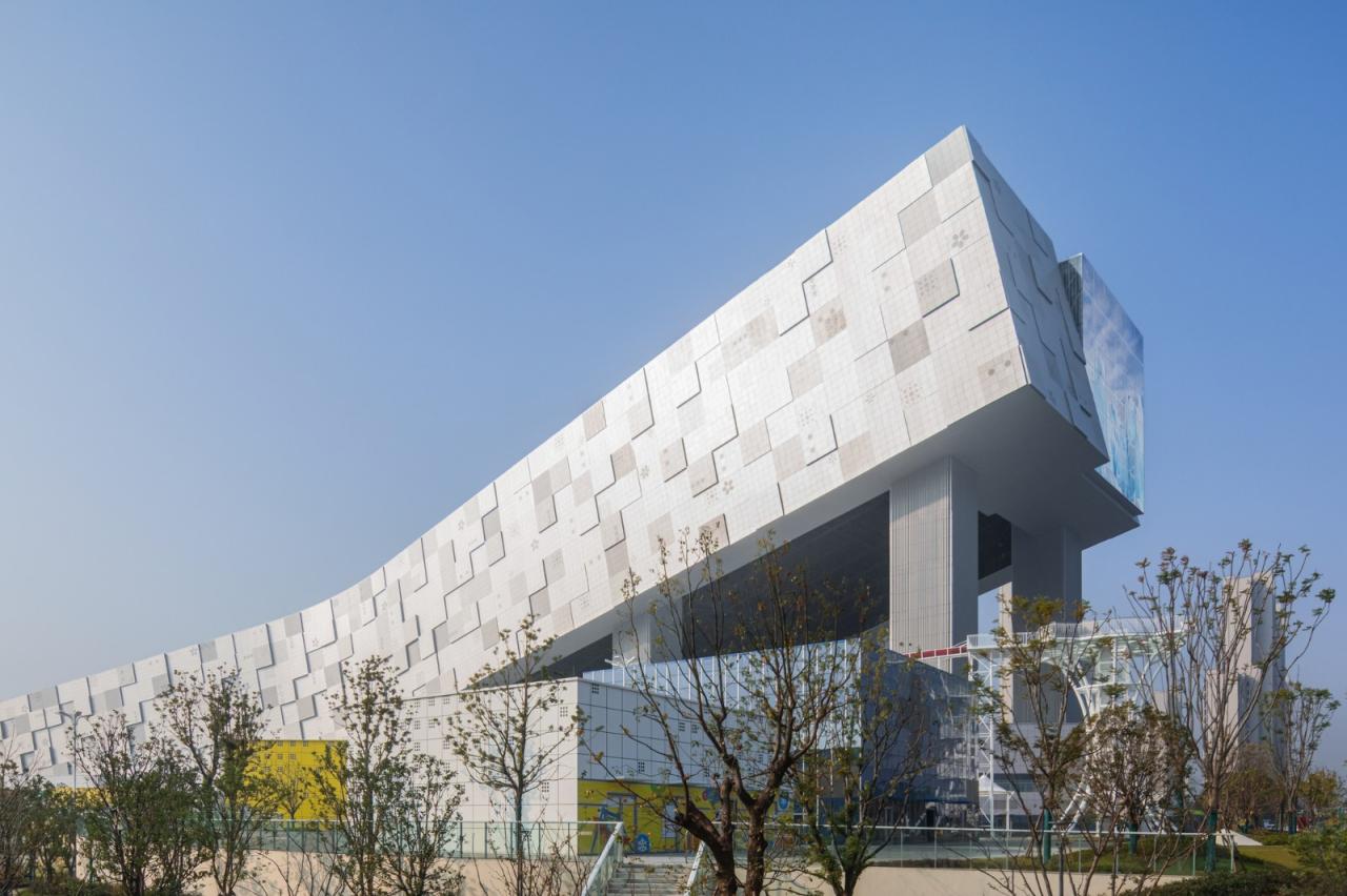 BIM建筑|武汉甘露山国际滑雪场 / CLOU 柯路建筑 BIM建筑|武汉甘露山国际滑雪场 / CLOU 柯路建筑