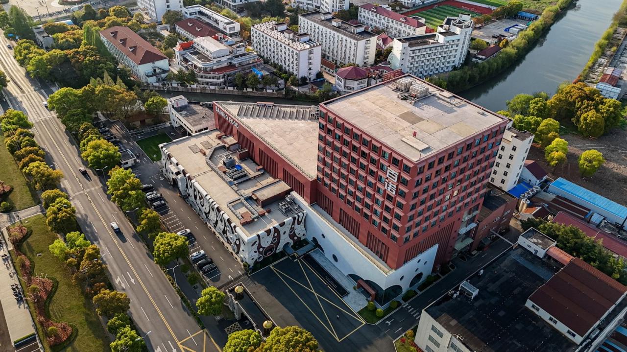 BIM建筑|工业上楼与智造空间:市区工业的精细化城市更新 ——上海百诺巧克力梦工厂·博物馆 / 创霖-泽柏 BIM建筑|工业上楼与智造空间:市区工业的精细化城市更新 ——上海百诺巧克力梦工厂·博物馆 / 创霖-泽柏