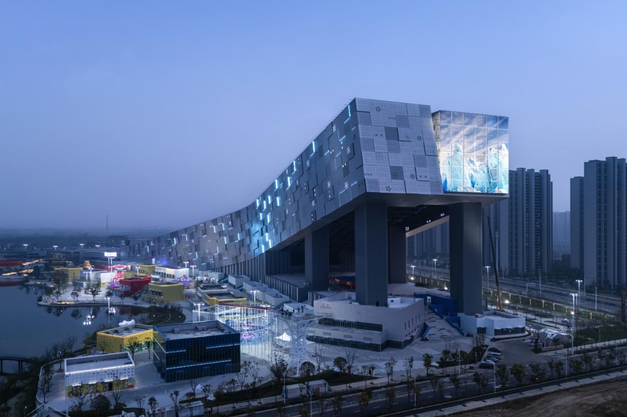 BIM建筑|武汉甘露山国际滑雪场 / CLOU 柯路建筑 BIM建筑|武汉甘露山国际滑雪场 / CLOU 柯路建筑