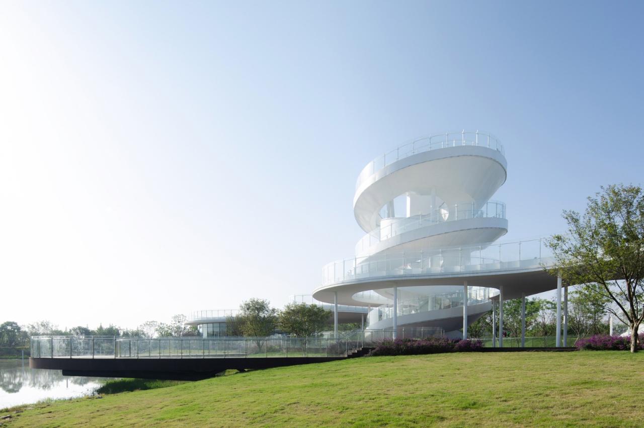 BIM建筑|凫岛 · 鲁家滩湿地公园商业服务中心 / MUDA 慕达建筑 BIM建筑|凫岛 · 鲁家滩湿地公园商业服务中心 / MUDA 慕达建筑