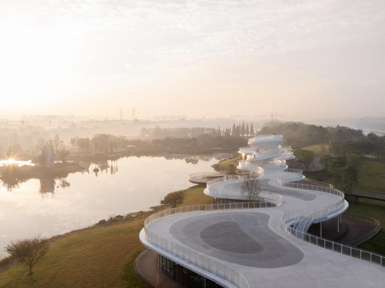 BIM建筑|凫岛 · 鲁家滩湿地公园商业服务中心 / MUDA 慕达建筑 BIM建筑|凫岛 · 鲁家滩湿地公园商业服务中心 / MUDA 慕达建筑