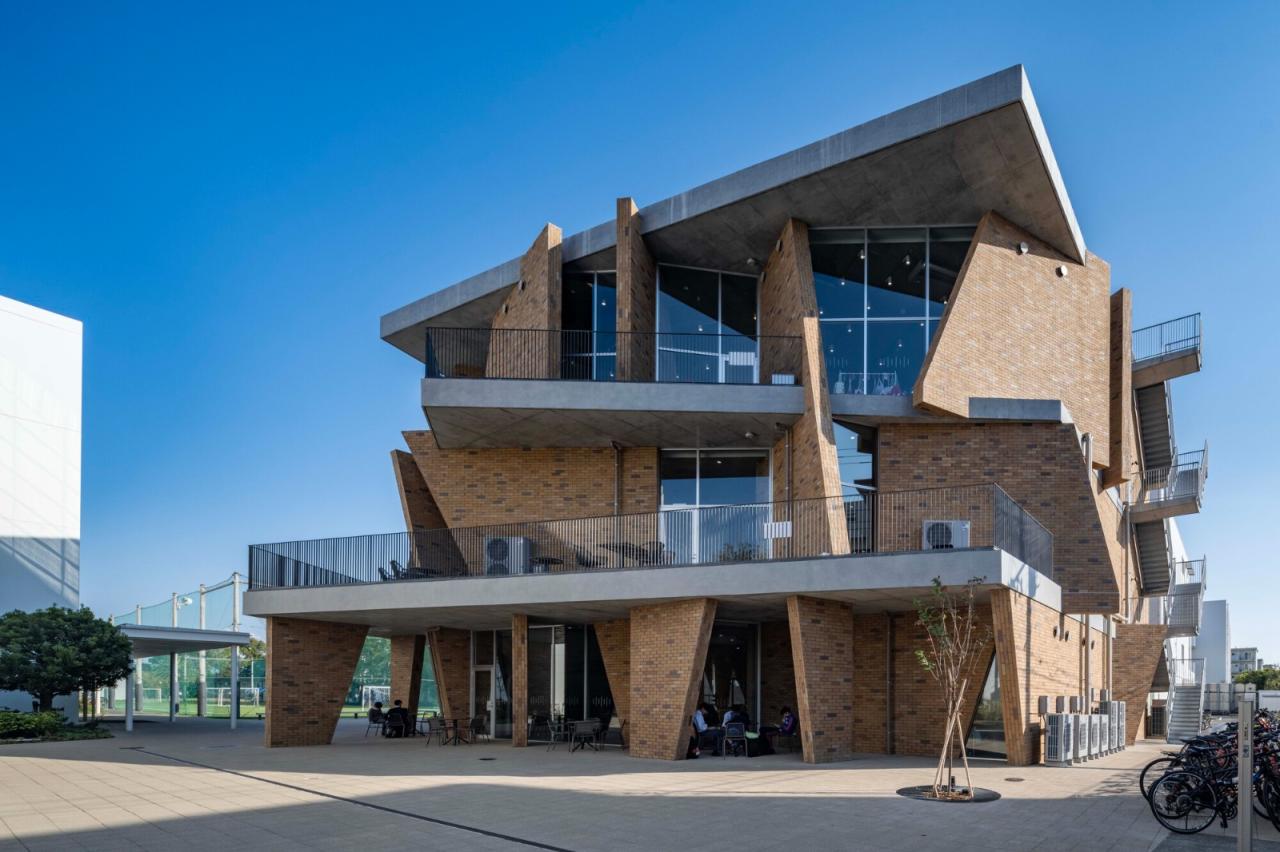 BIM建筑|湘南工科大学附属高中图书馆 / kousou + Fukei Co. BIM建筑|湘南工科大学附属高中图书馆 / kousou + Fukei Co.