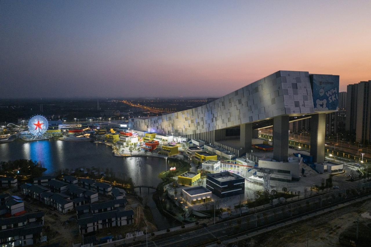 BIM建筑|武汉甘露山国际滑雪场 / CLOU 柯路建筑 BIM建筑|武汉甘露山国际滑雪场 / CLOU 柯路建筑
