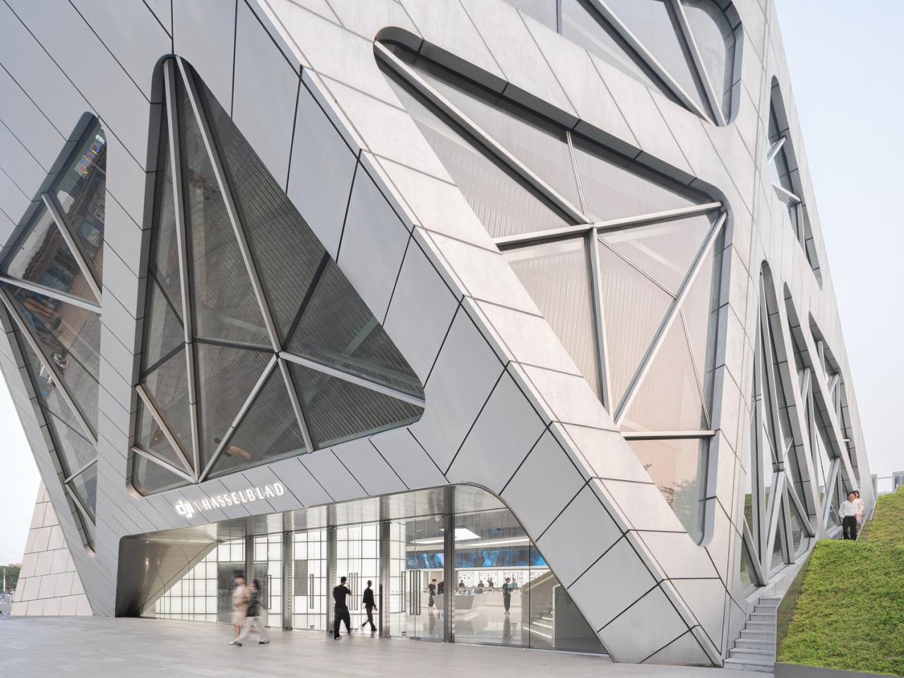 BIM建筑|大疆旗舰店 / 万社设计 BIM建筑|大疆旗舰店 / 万社设计