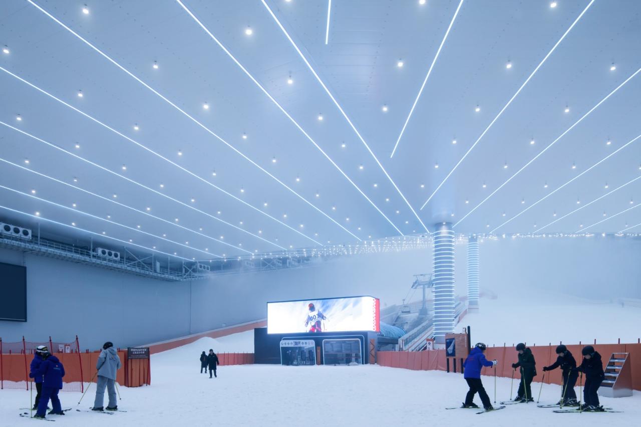 BIM建筑|武汉甘露山国际滑雪场 / CLOU 柯路建筑 BIM建筑|武汉甘露山国际滑雪场 / CLOU 柯路建筑