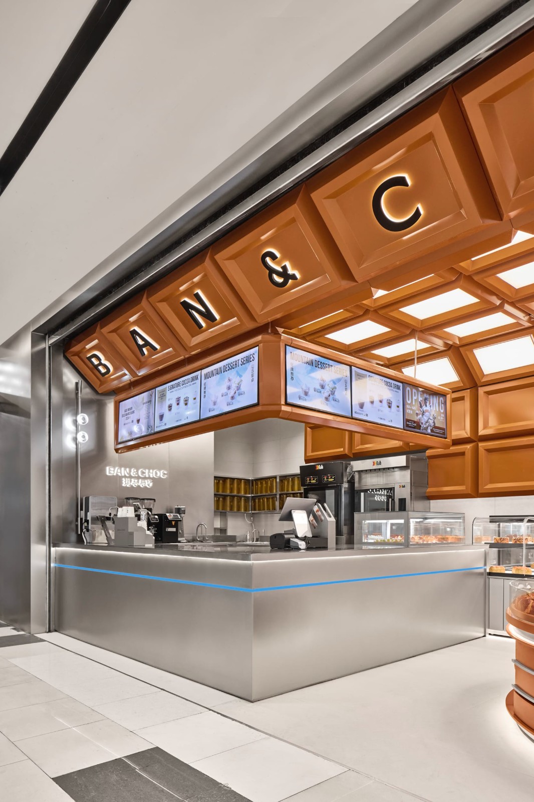 BIM建筑|斑马与巧BAN&CHOC上海凯德龙之梦全国首店 / WBS里外工作室 BIM建筑|斑马与巧BAN&CHOC上海凯德龙之梦全国首店 / WBS里外工作室