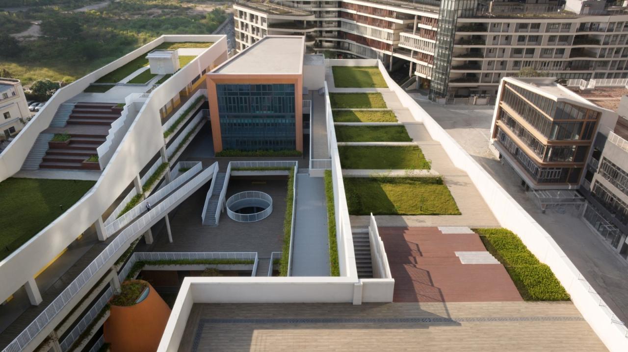 BIM建筑|深圳市龙华区清泉外国语学校初中部 / 一境建筑设计 BIM建筑|深圳市龙华区清泉外国语学校初中部 / 一境建筑设计