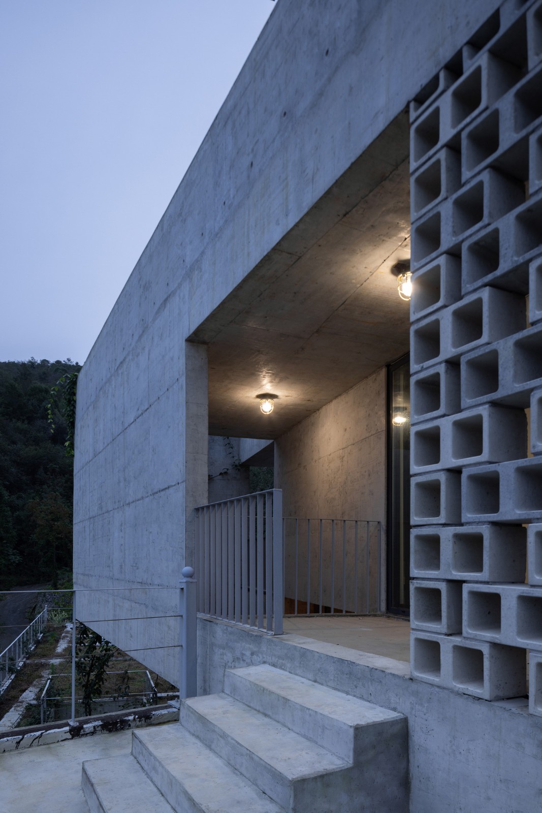 BIM建筑|石羊山壹号住宅 / 小写建筑事务所 BIM建筑|石羊山壹号住宅 / 小写建筑事务所