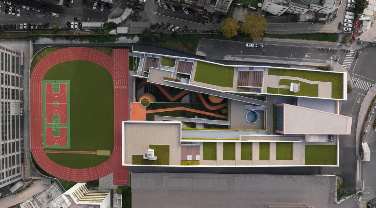 BIM建筑|深圳市龙华区清泉外国语学校初中部 / 一境建筑设计 BIM建筑|深圳市龙华区清泉外国语学校初中部 / 一境建筑设计