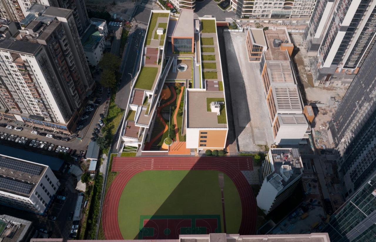 BIM建筑|深圳市龙华区清泉外国语学校初中部 / 一境建筑设计 BIM建筑|深圳市龙华区清泉外国语学校初中部 / 一境建筑设计