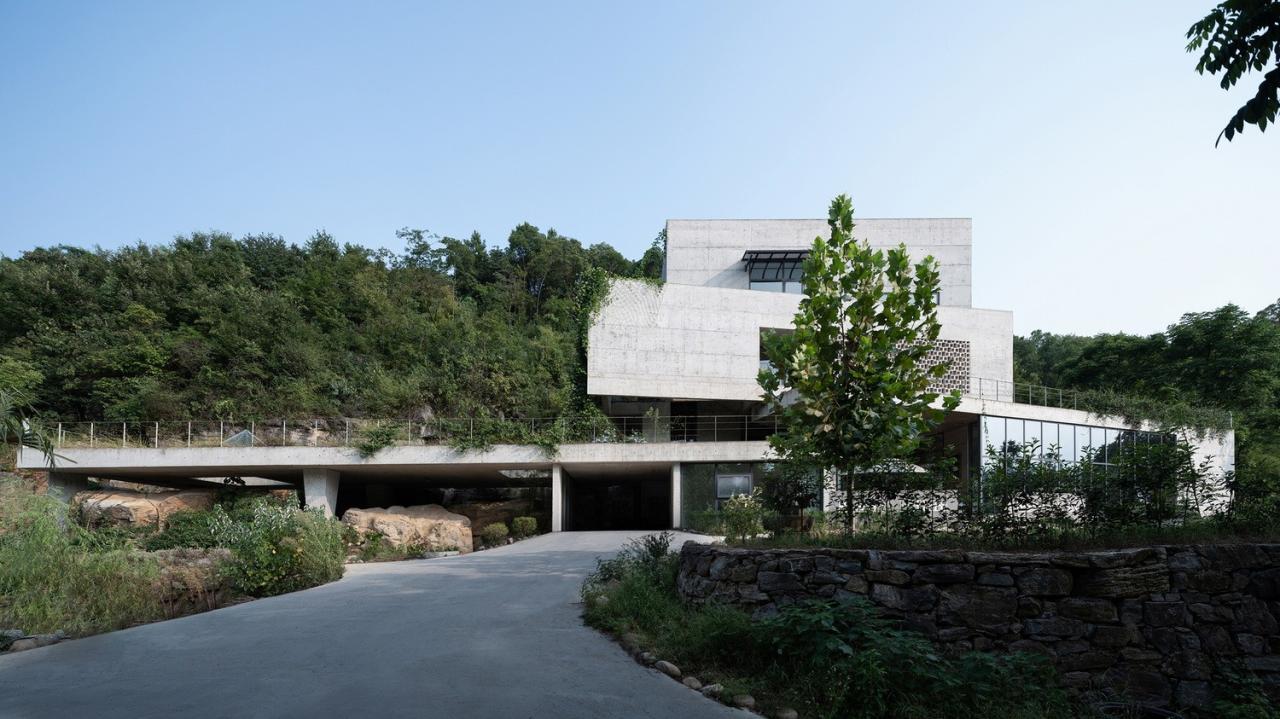 BIM建筑|石羊山壹号住宅 / 小写建筑事务所 BIM建筑|石羊山壹号住宅 / 小写建筑事务所