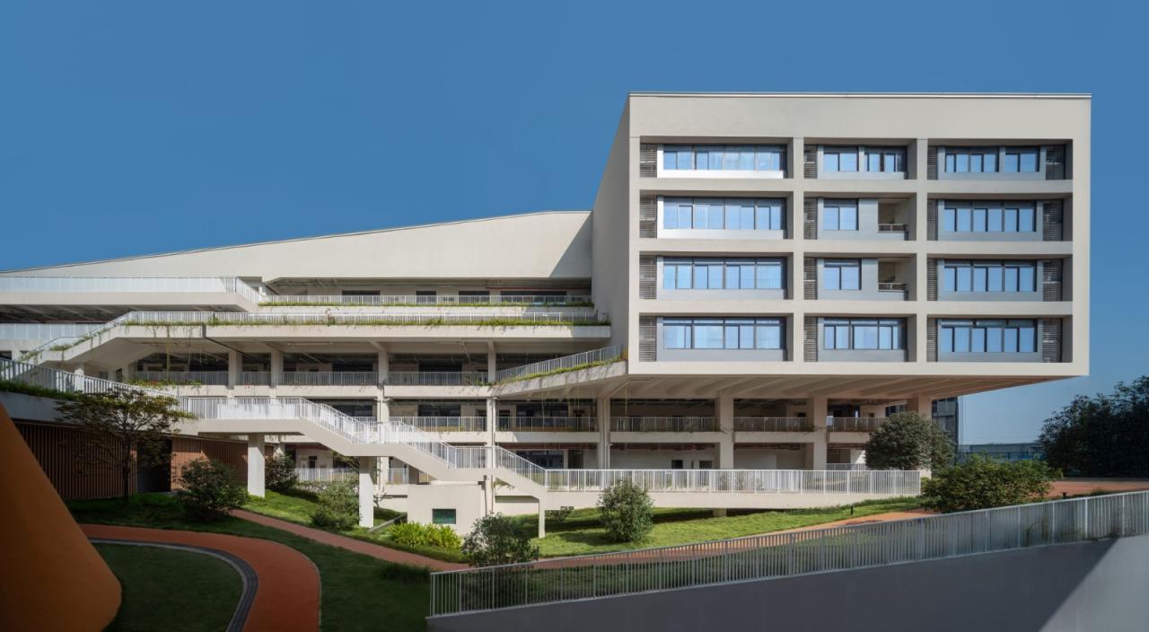 BIM建筑|深圳市龙华区清泉外国语学校初中部 / 一境建筑设计 BIM建筑|深圳市龙华区清泉外国语学校初中部 / 一境建筑设计