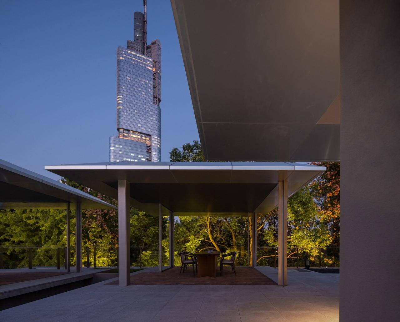 BIM建筑|南京鼓楼锦上 OCC 餐厅 / BUZZ 建筑事务所 BIM建筑|南京鼓楼锦上 OCC 餐厅 / BUZZ 建筑事务所