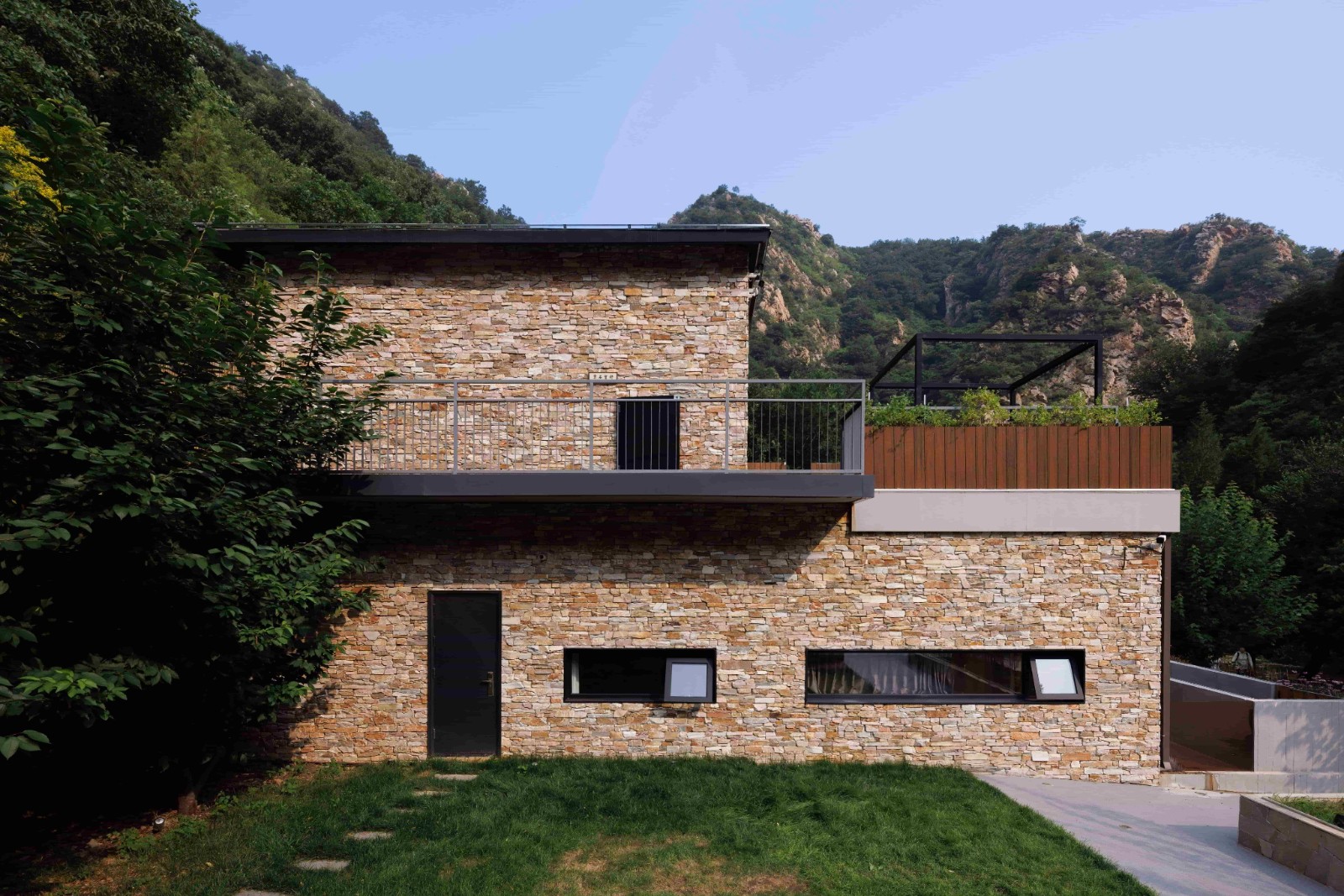BIM建筑|水雲乡 / 莘野佚筑设计工作室 BIM建筑|水雲乡 / 莘野佚筑设计工作室