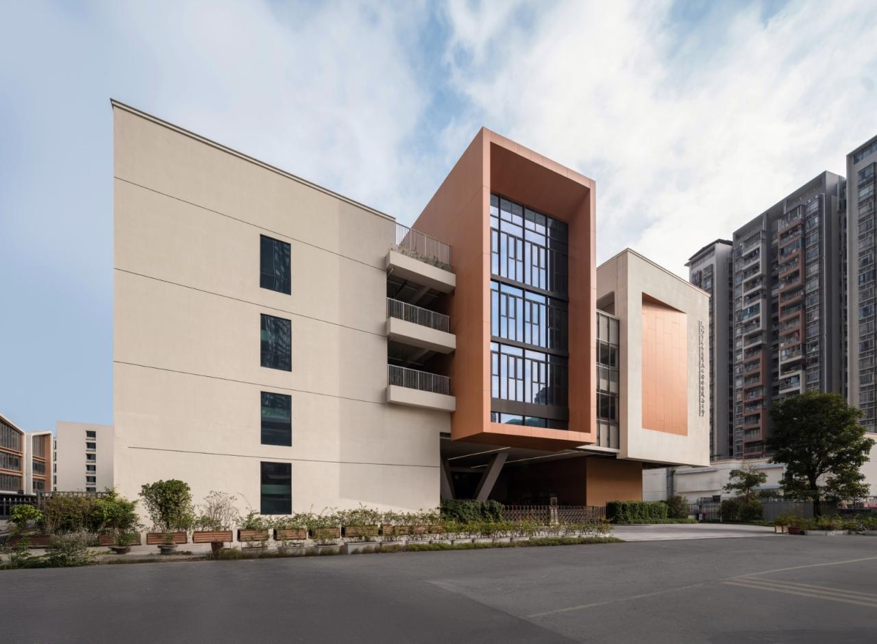 BIM建筑|深圳市龙华区清泉外国语学校初中部 / 一境建筑设计 BIM建筑|深圳市龙华区清泉外国语学校初中部 / 一境建筑设计