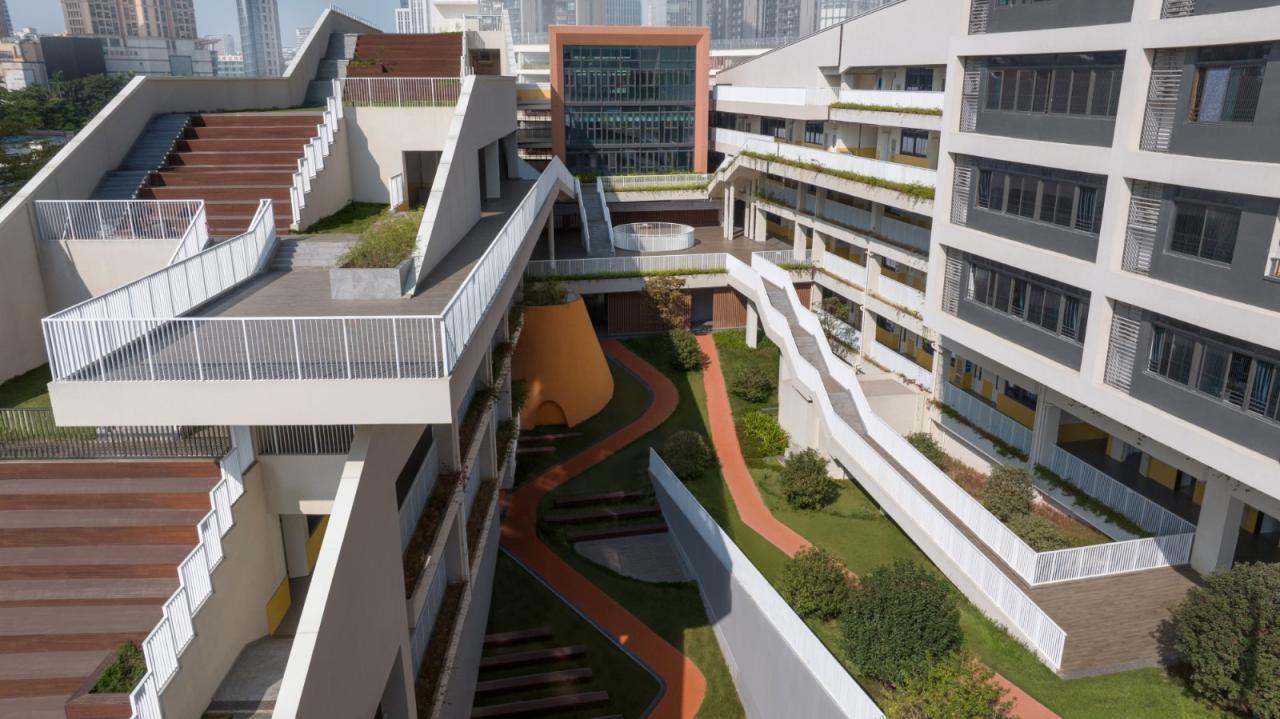 BIM建筑|深圳市龙华区清泉外国语学校初中部 / 一境建筑设计 BIM建筑|深圳市龙华区清泉外国语学校初中部 / 一境建筑设计